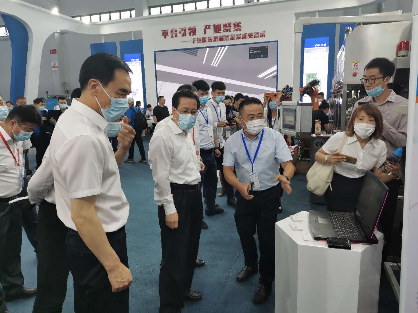 制博会即将落幕，星空电子入口_星空(中国)精彩继续(图2)